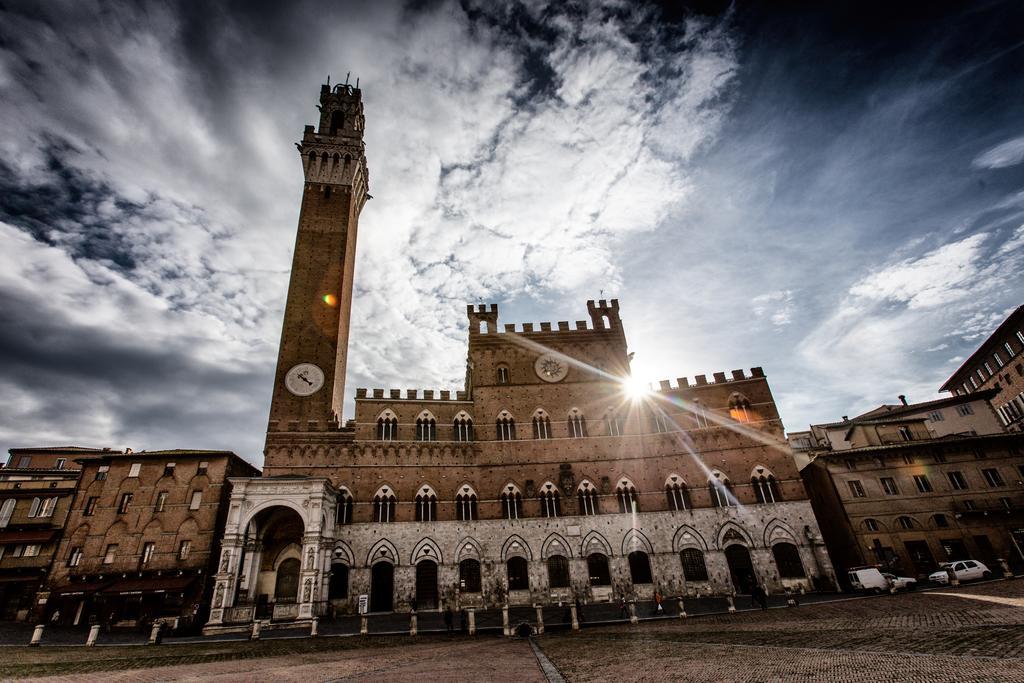 Palazzo del Magnifico B&B Siena Esterno foto