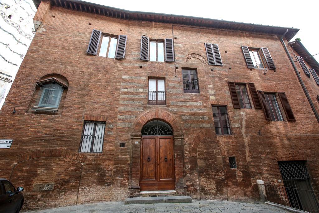 Palazzo del Magnifico B&B Siena Esterno foto